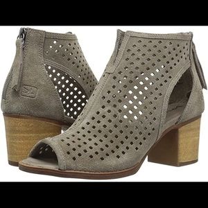 Dirty Laundry Tessa Peep Toe Bootie
